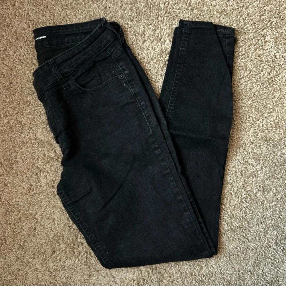 Women’s Old Navy Black Super Skinny Jeans Size 6 |C77